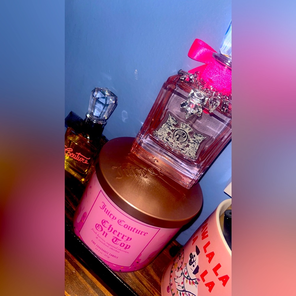 Juicy couture cherry on top candle!! Smells like candy!! Not the official price